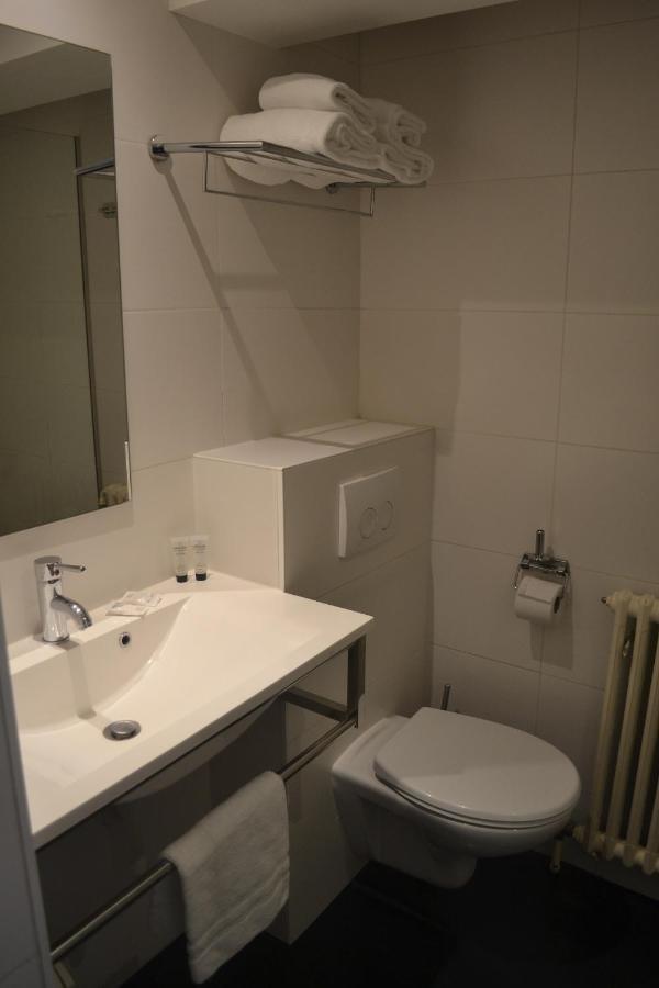 Hotel Sandeshoved Zeedijk Нюпорт Екстериор снимка